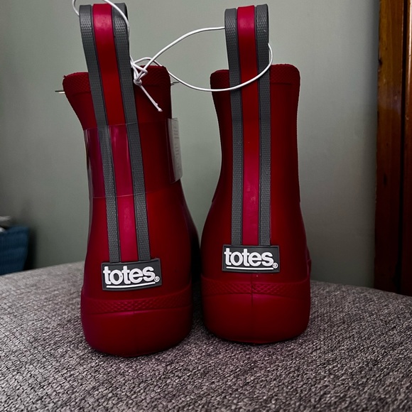 Cirrus™ Women’s Chelsea Ankle Rain Boots - Picture 5 of 8